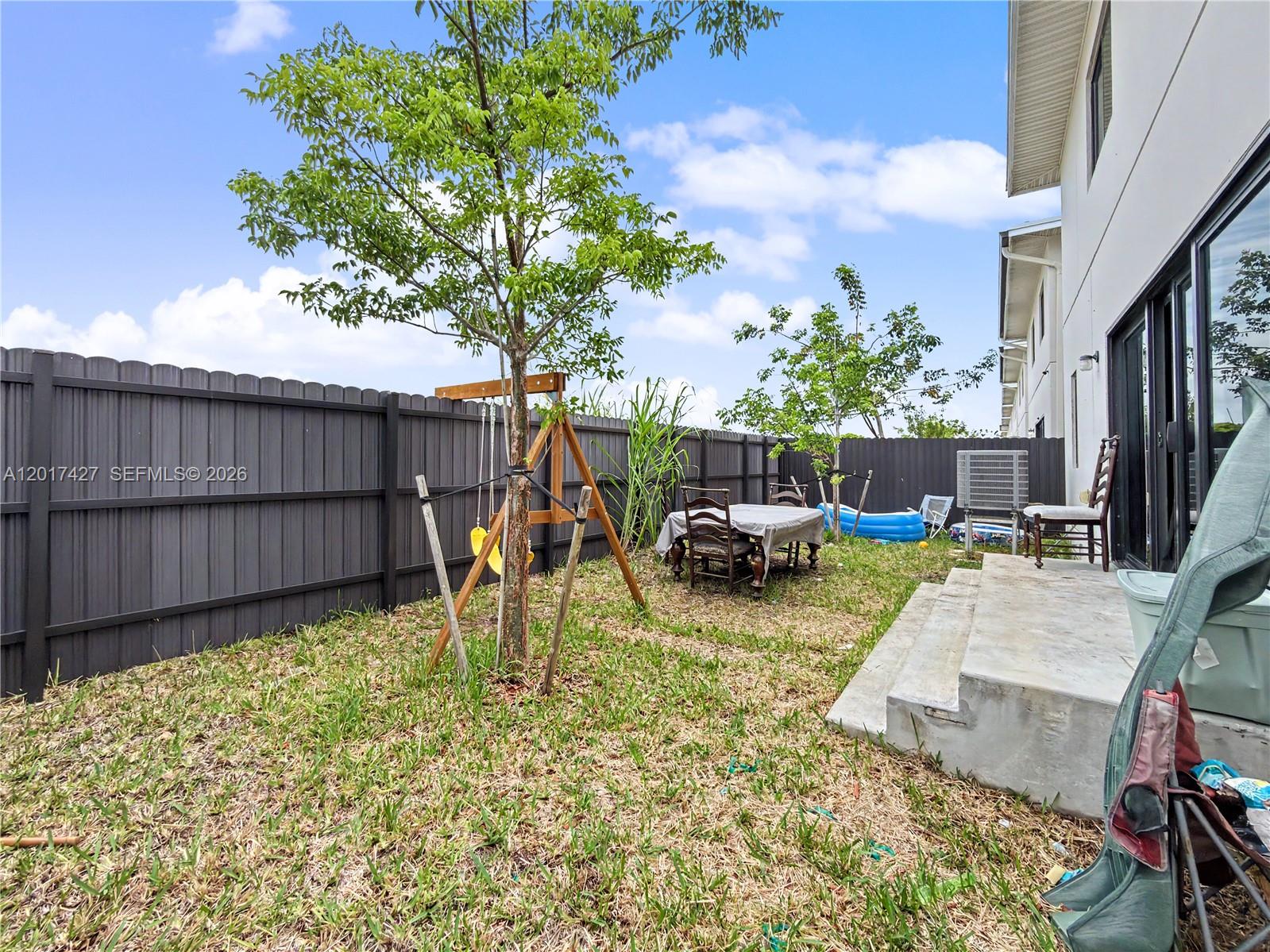 227 Nw 13th Pl Property Photo 32