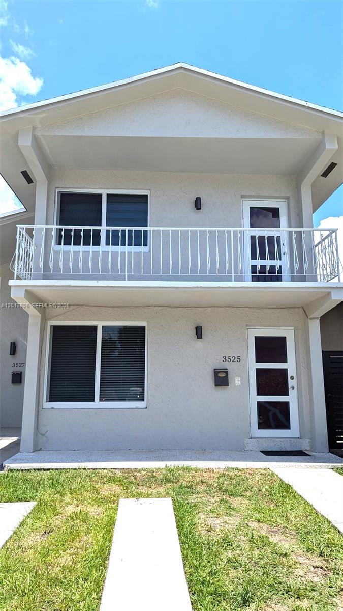 3525 SW 25th Ter 1 Property Photo 1