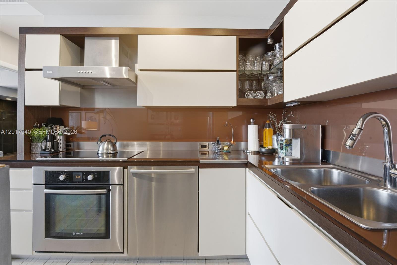 2100 Park Ave 302 Property Photo 5