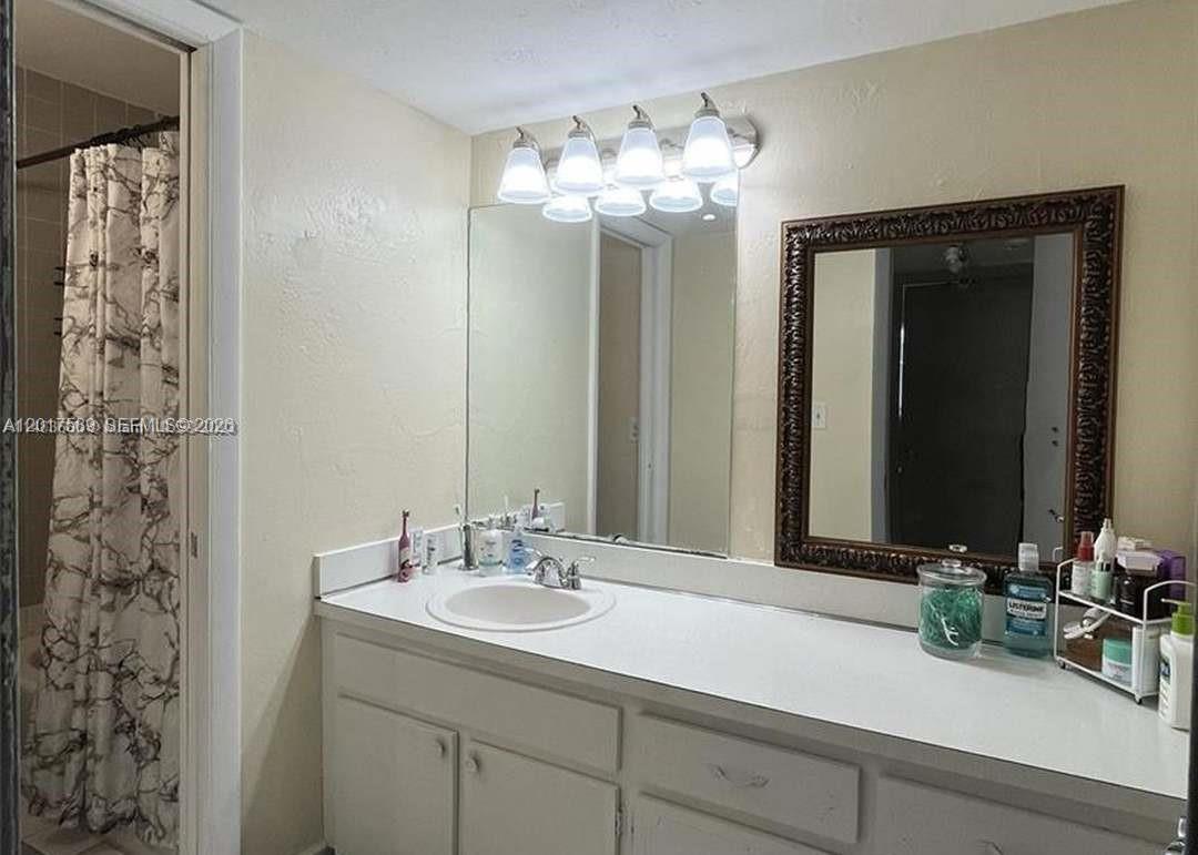 5501 Nw 7th St E412 Property Photo 10