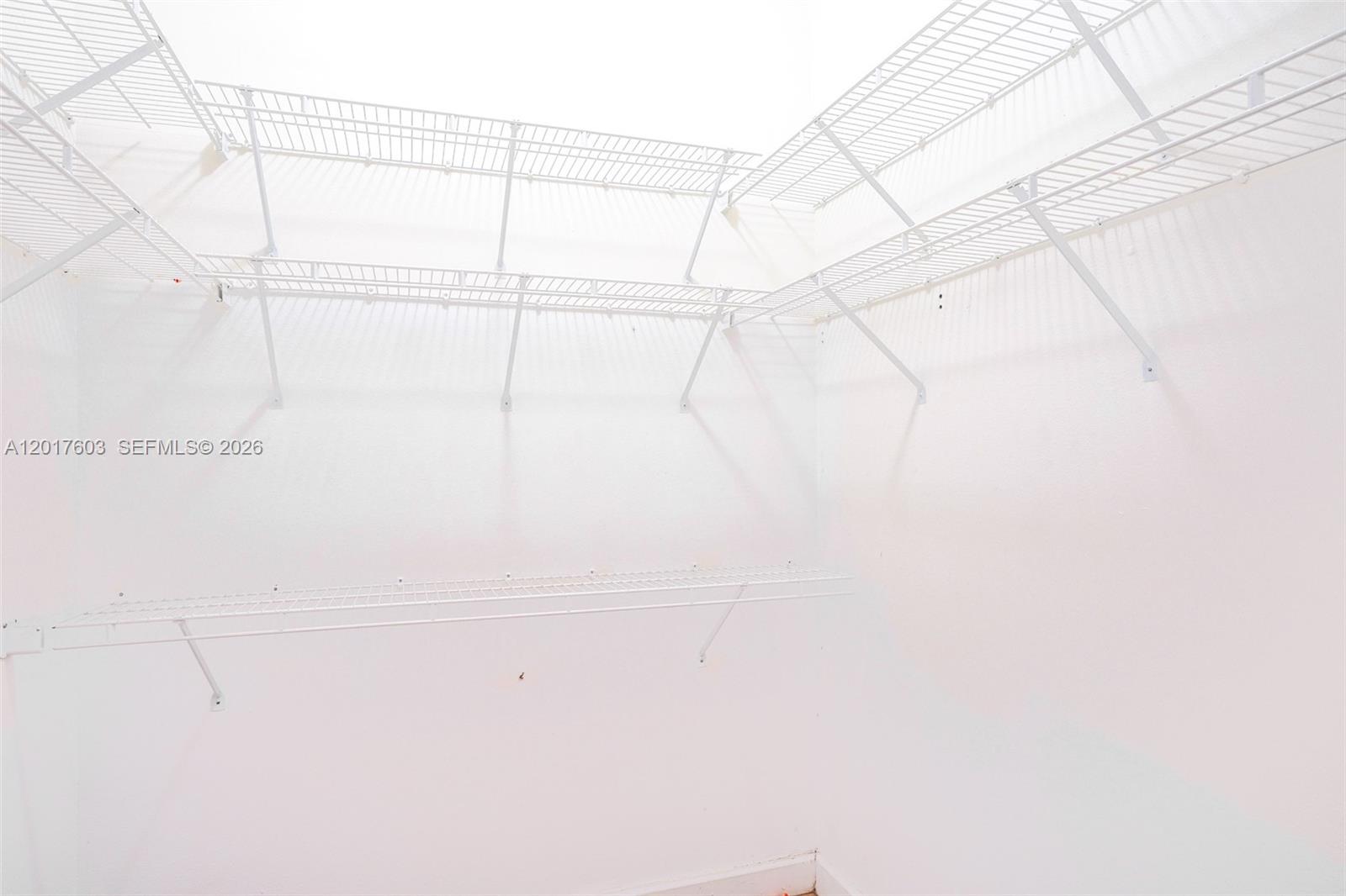 2575 Muirfield Ter Property Photo 22