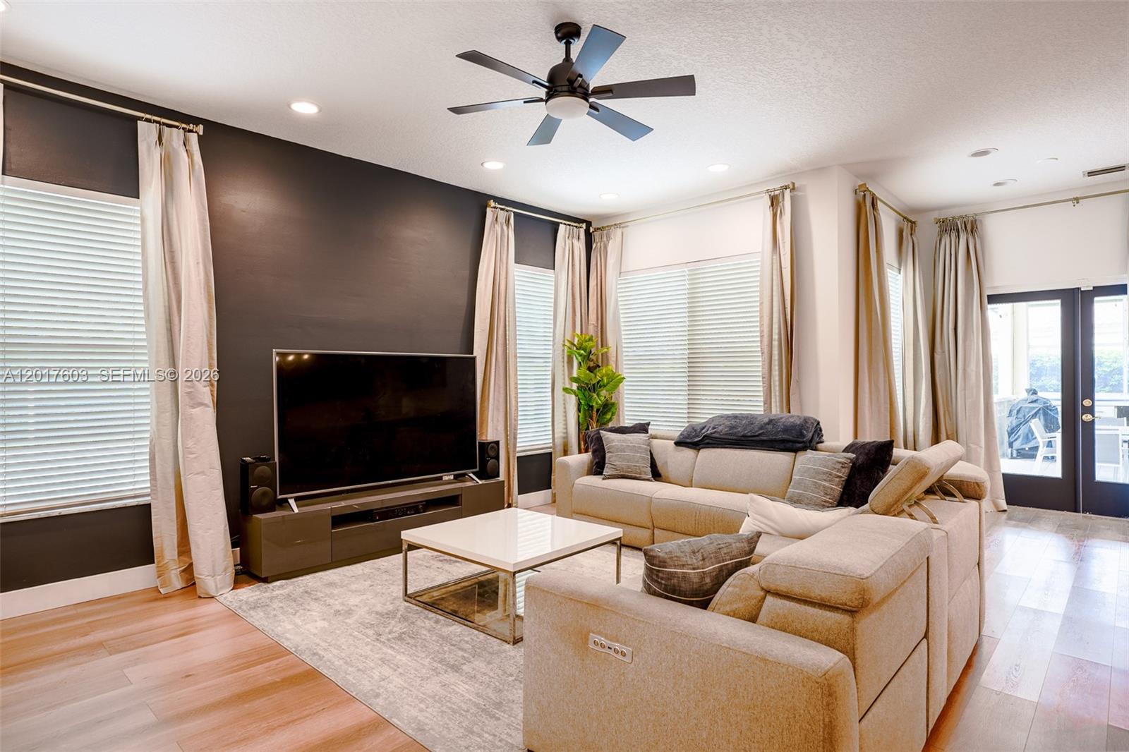 2575 Muirfield Ter Property Photo 37