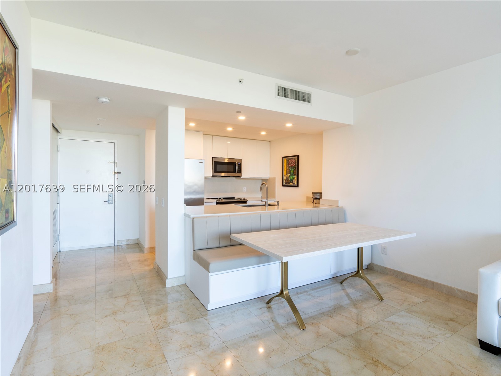 2475 Brickell Ave 903 Property Photo 5