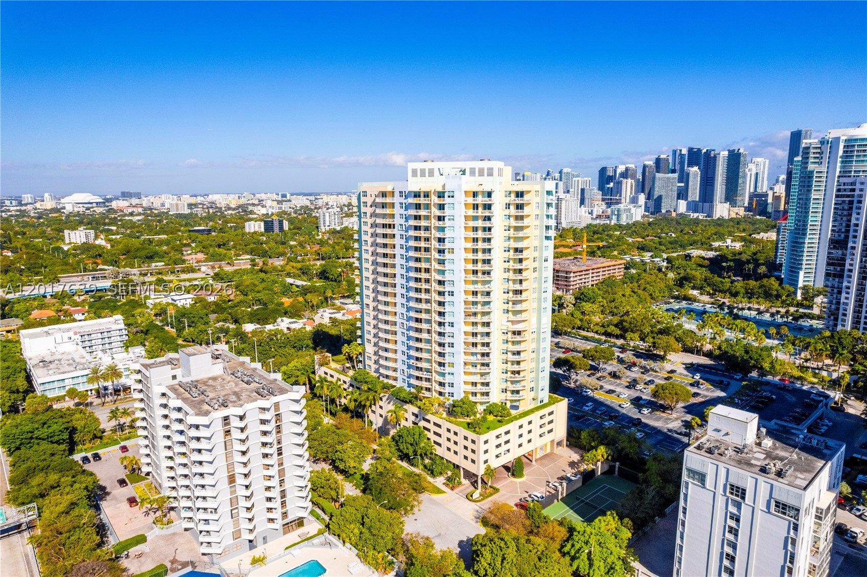 2475 Brickell Ave 903 Property Photo 18