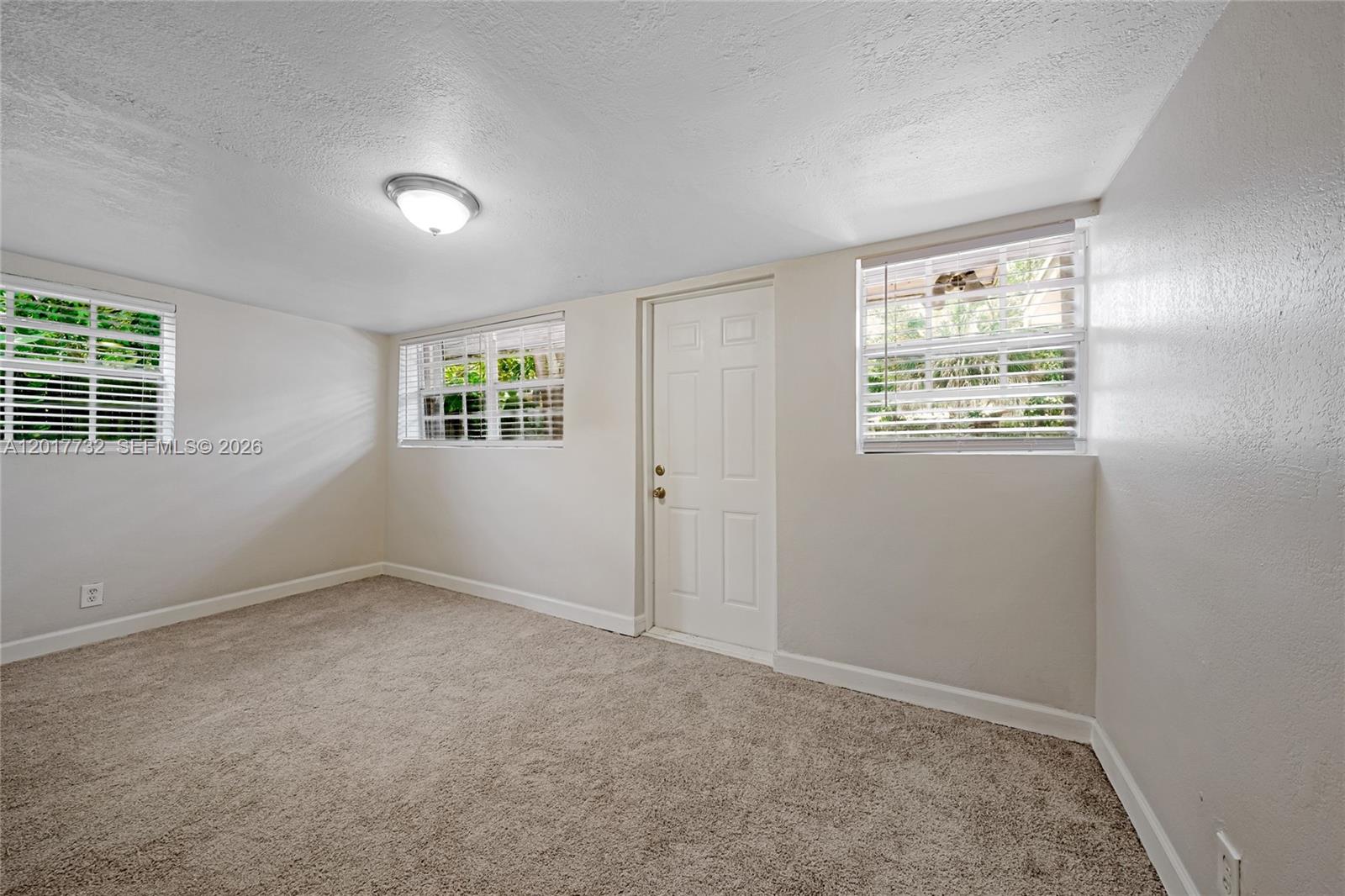 2844 Funston St Property Photo 18