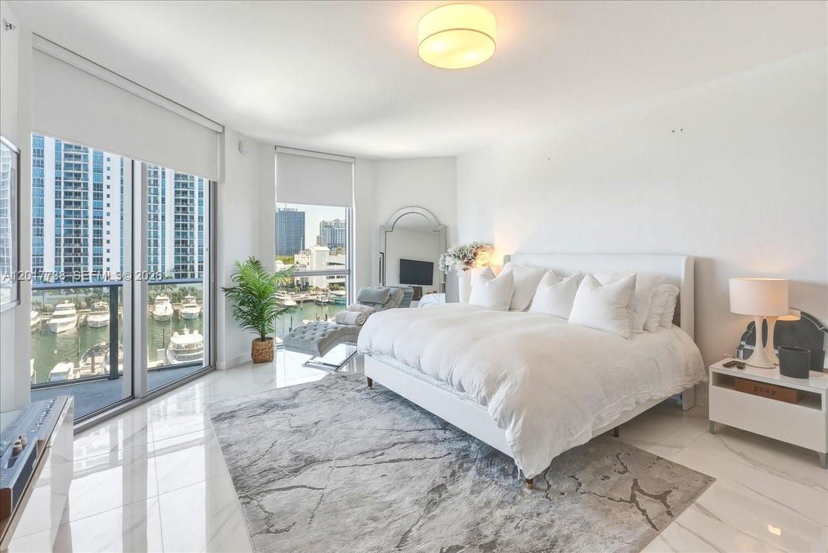 17301 Biscayne Blvd 605 Property Photo 9