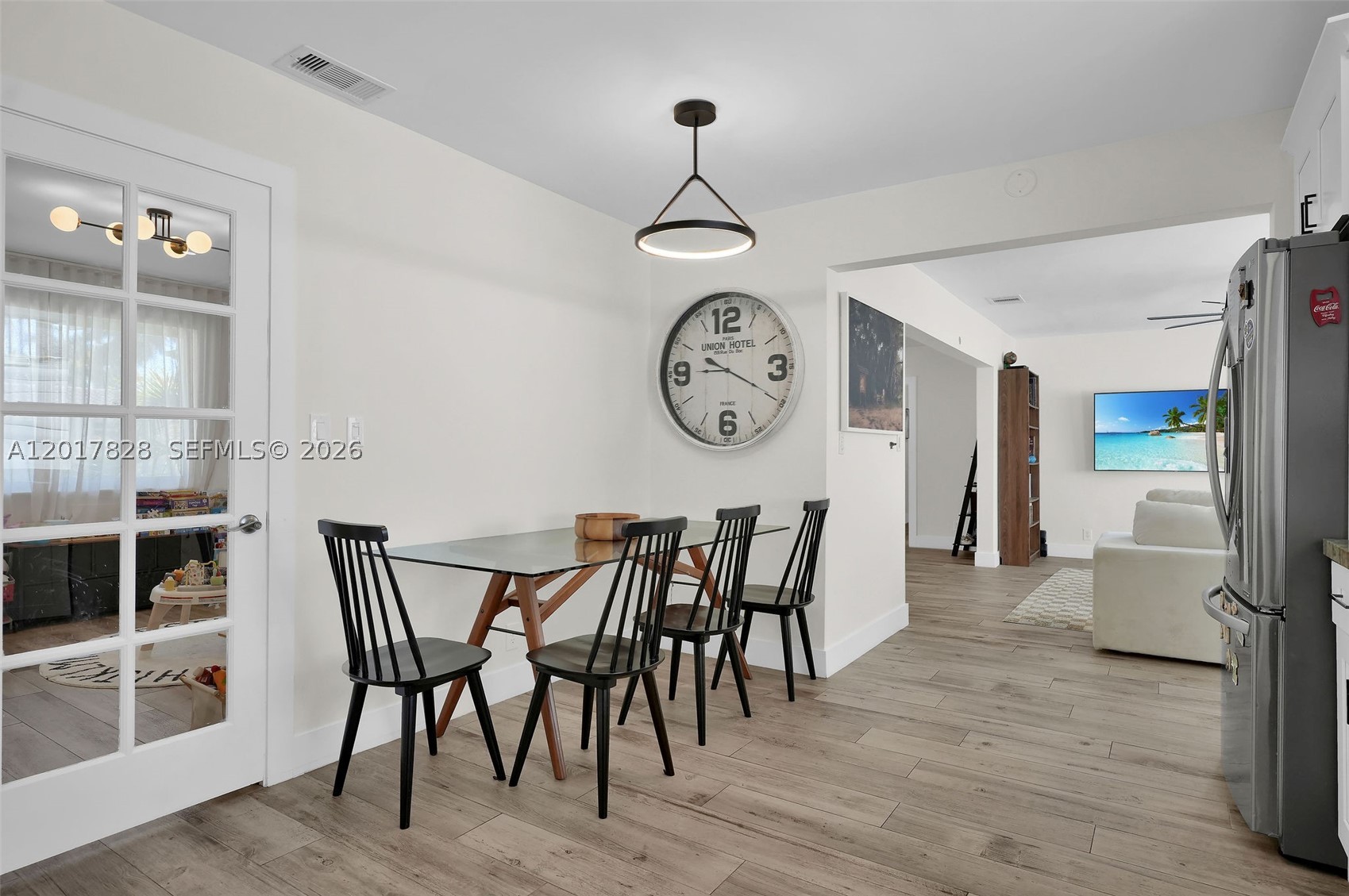 1301 Hollywood Blvd Property Photo 4