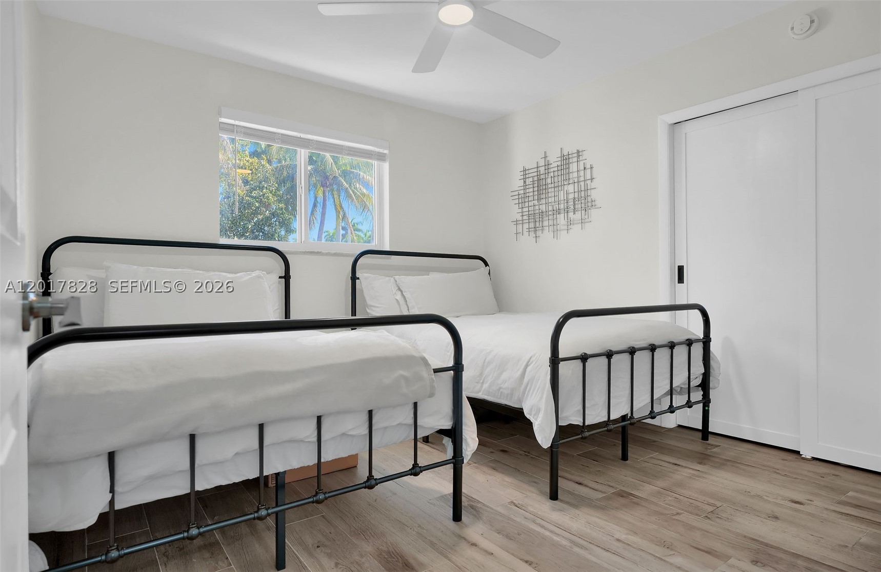1301 Hollywood Blvd Property Photo 8