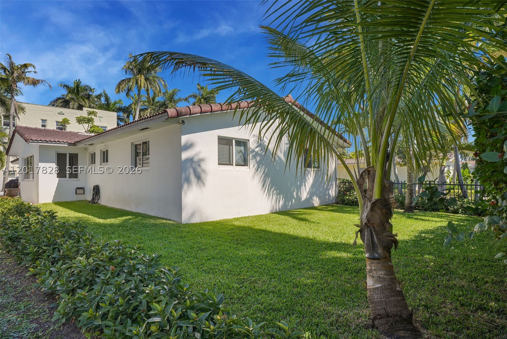 1301 Hollywood Blvd Property Photo 15