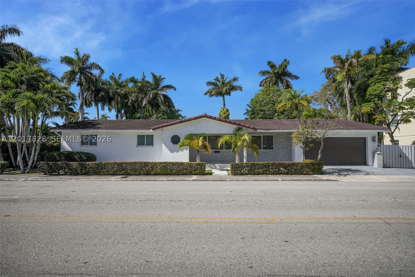 1301 Hollywood Blvd Property Photo 16