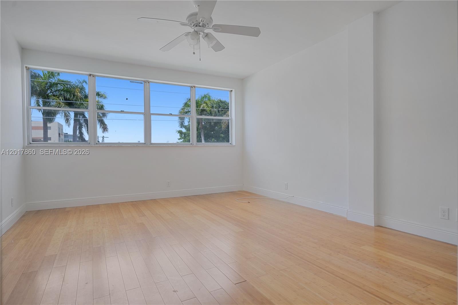 9381 E Bay Harbor Dr 301n Property Photo 18