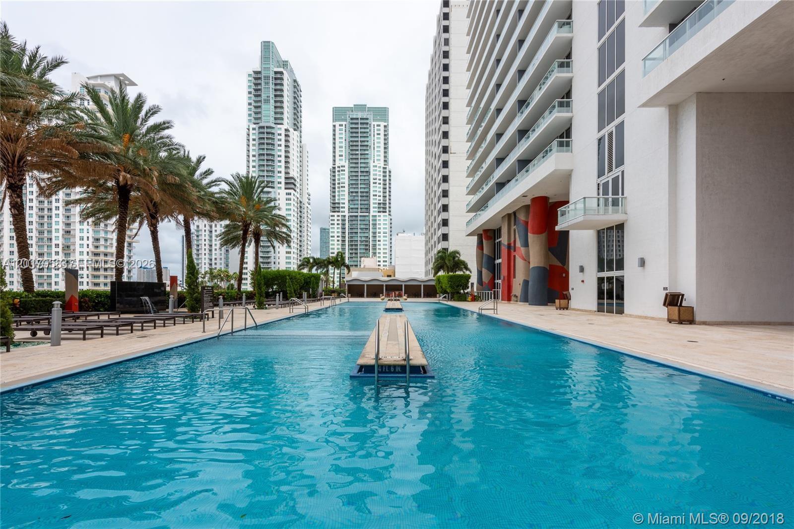 50 Biscayne Blvd 1801 Property Photo 5