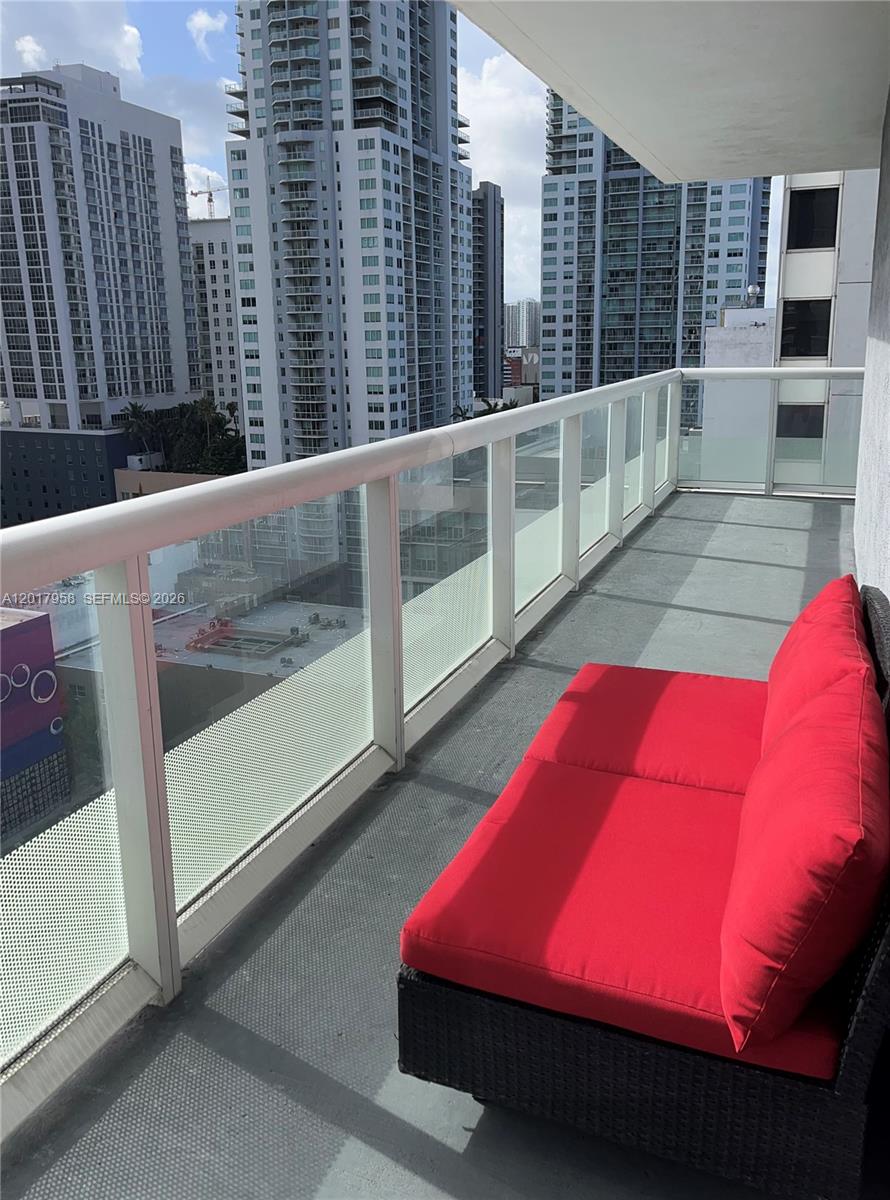 50 Biscayne Blvd 1801 Property Photo 11