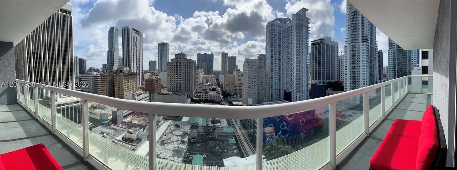 50 Biscayne Blvd 1801 Property Photo 12