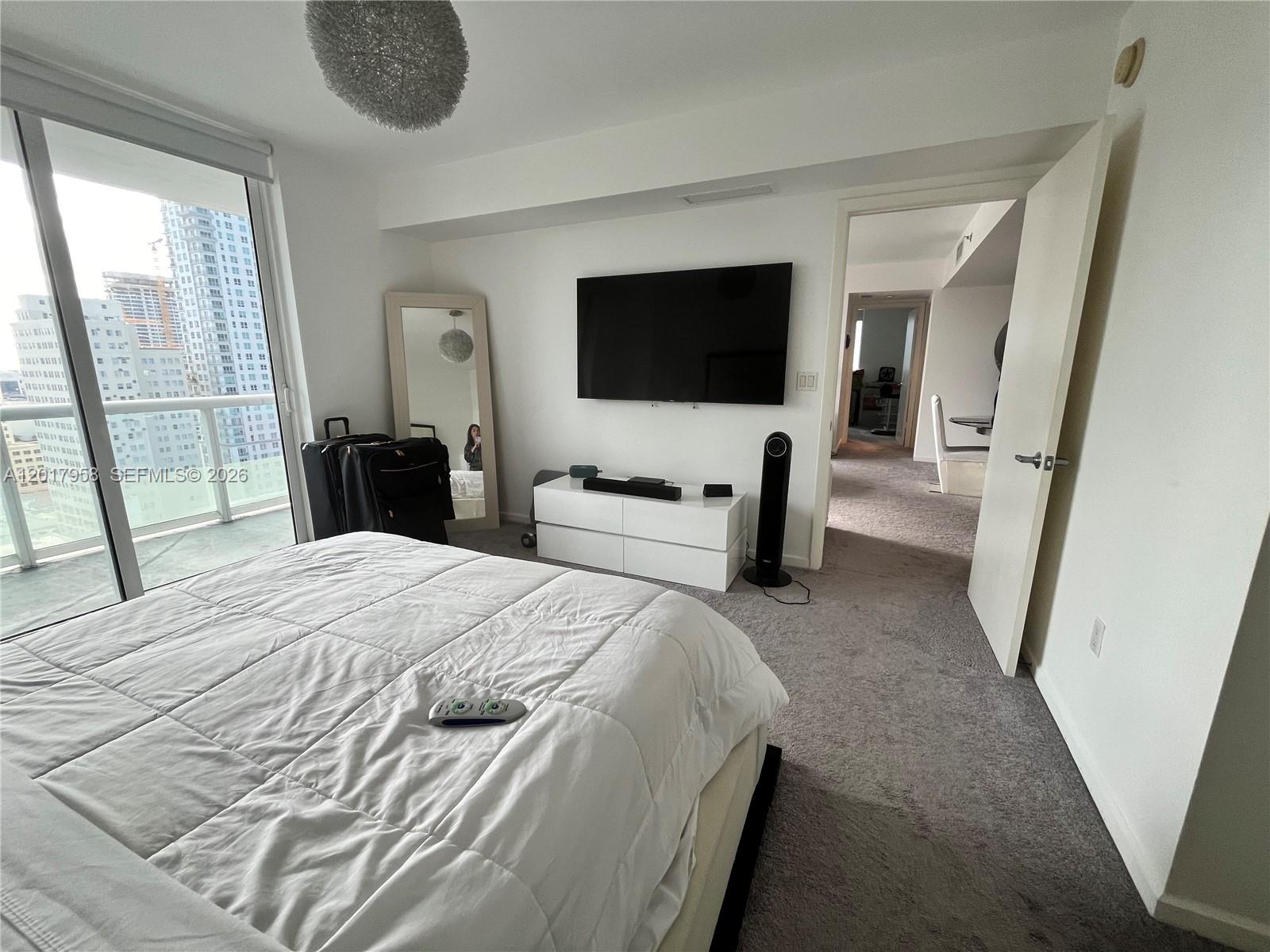 50 Biscayne Blvd 1801 Property Photo 16