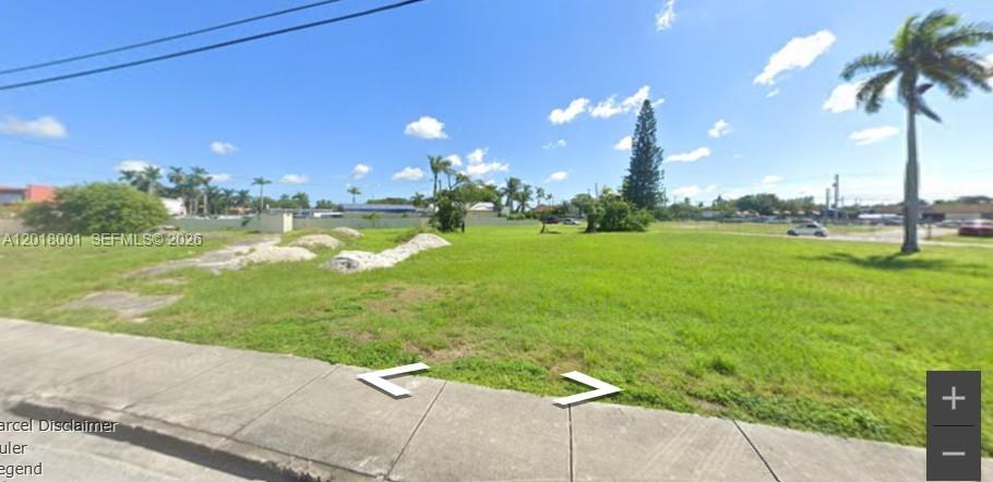 267 S Flagler Ave Property Photo 3