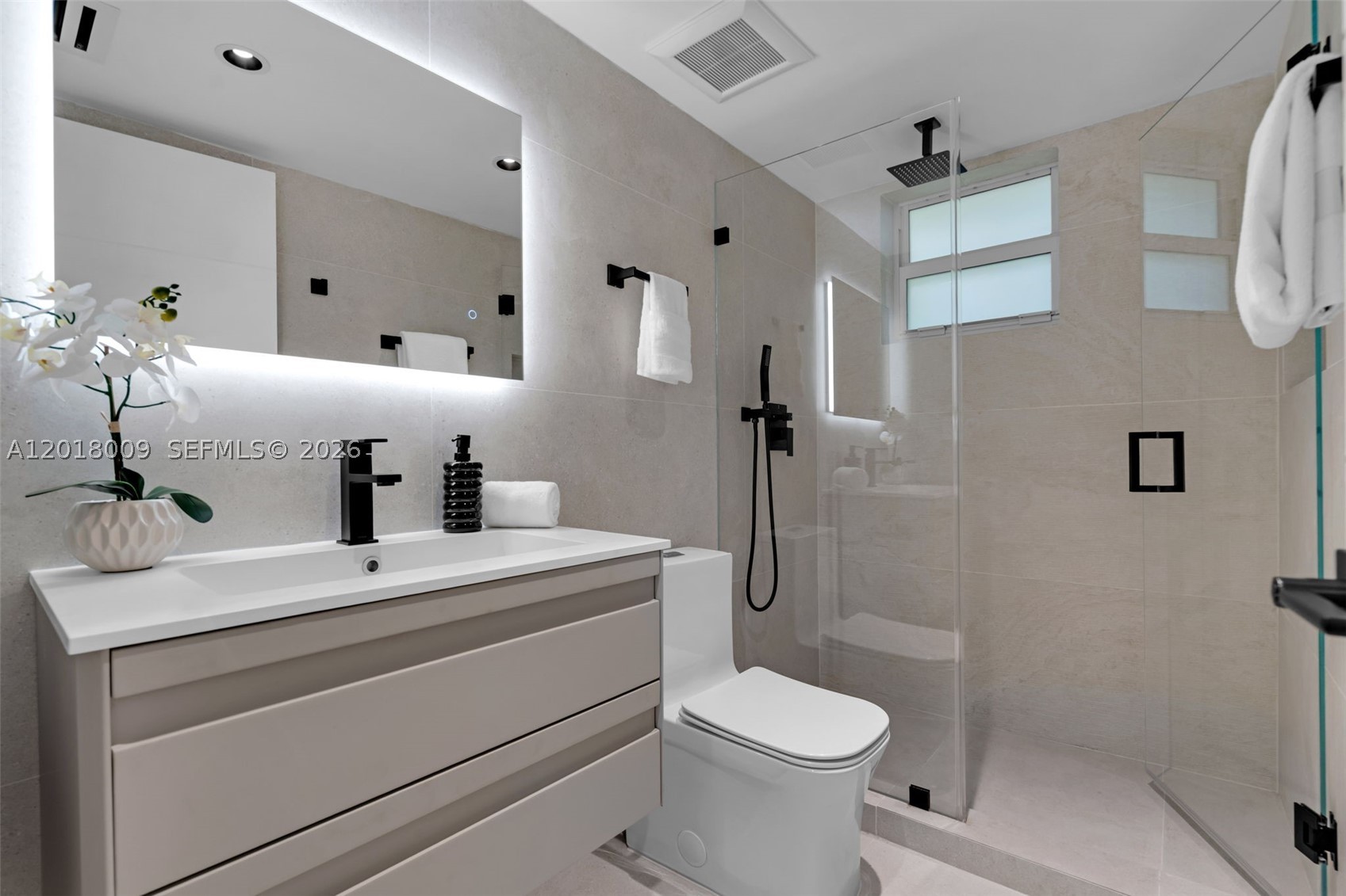 1203 Madrid St Property Photo 14