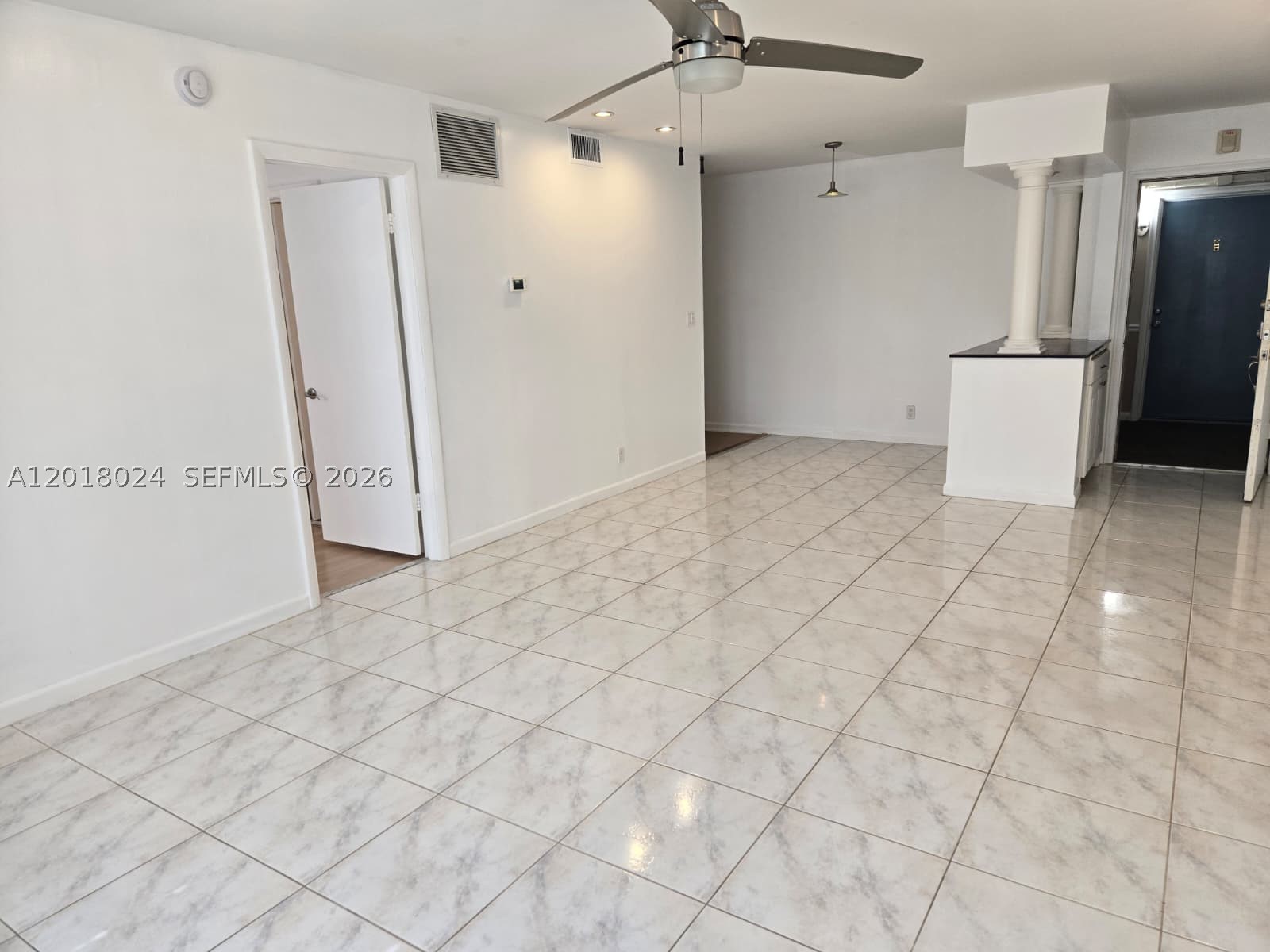 1950 N Andrews Ave 208d Property Photo 7