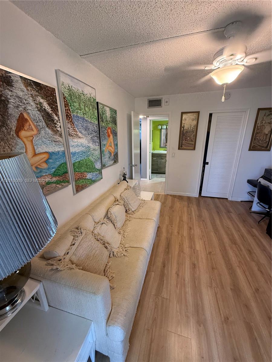 4047 Lyndhurst K 4047 Property Photo 18