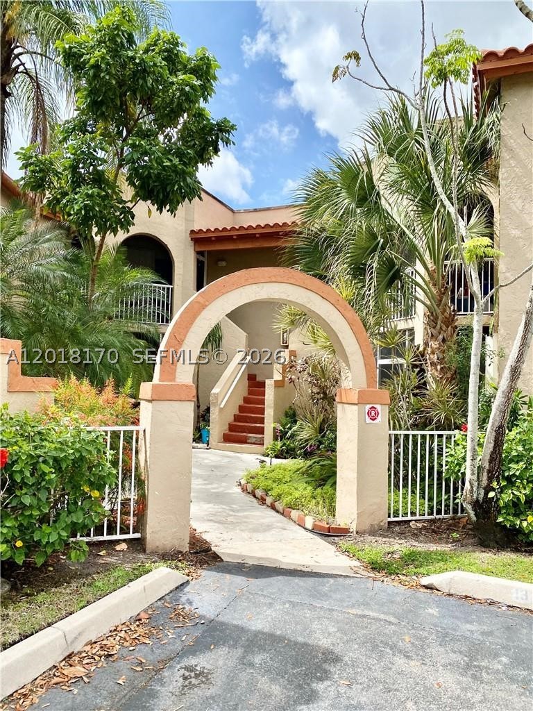 365 Sw 86th Ave 203 Property Photo 1