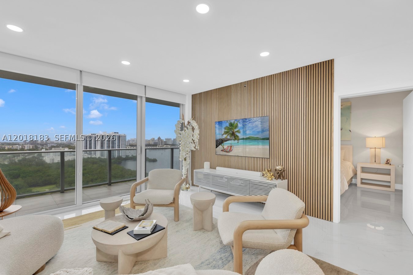16385 Biscayne Blvd 2101 Property Photo 1