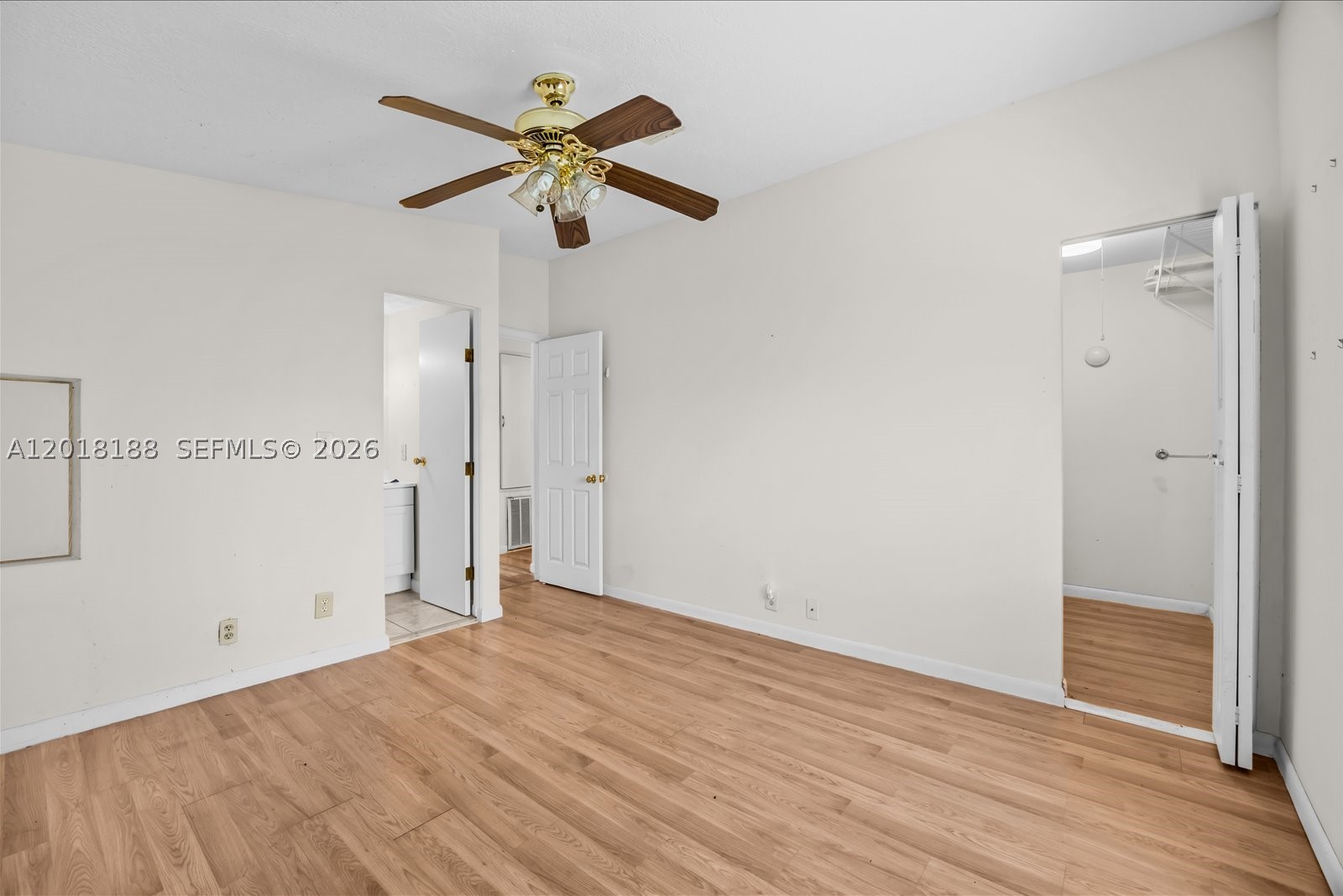 8208 W Bitterbush Ln Property Photo 14
