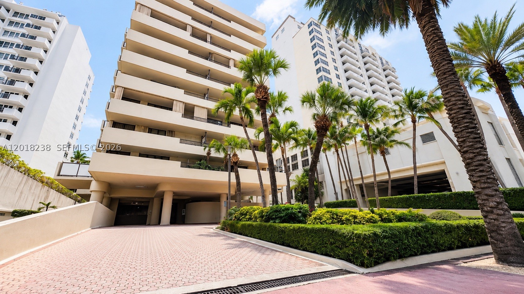 1621 Collins Ave 310 Property Photo 55