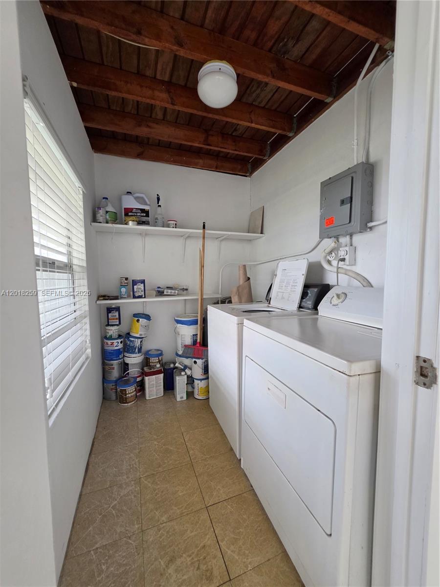 4601 Sw 5th St 0 Property Photo 8