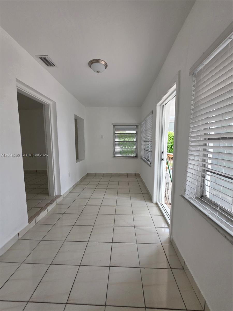 4601 Sw 5th St 0 Property Photo 10