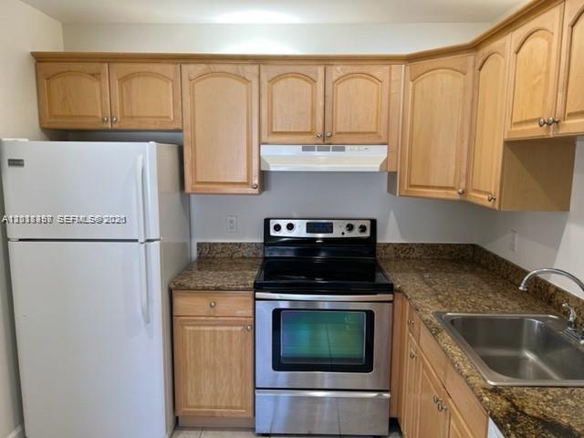 594 Saxony M 594 Property Photo 4