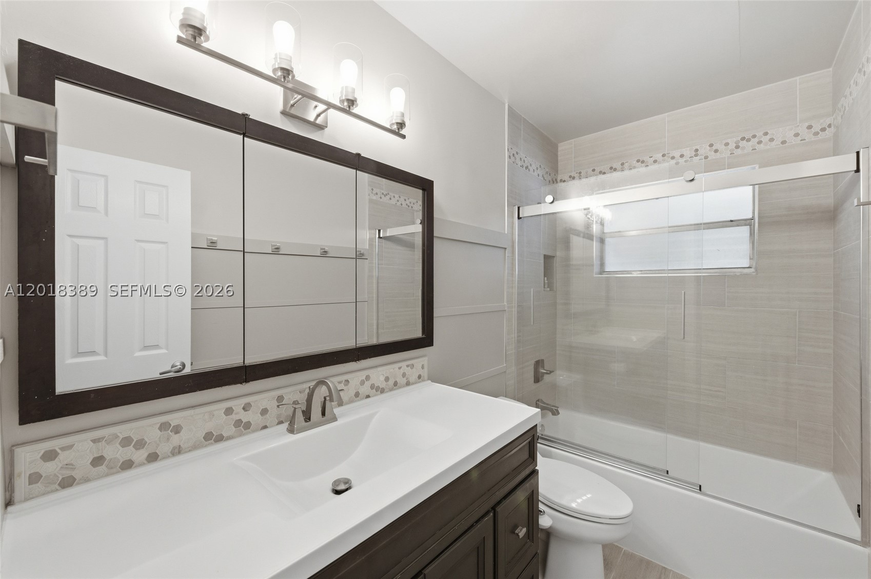 109 S 57th Ave Property Photo 23