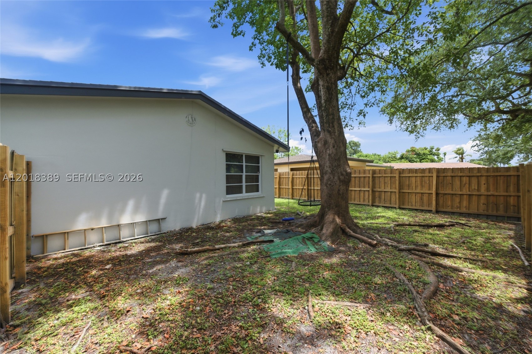 109 S 57th Ave Property Photo 37
