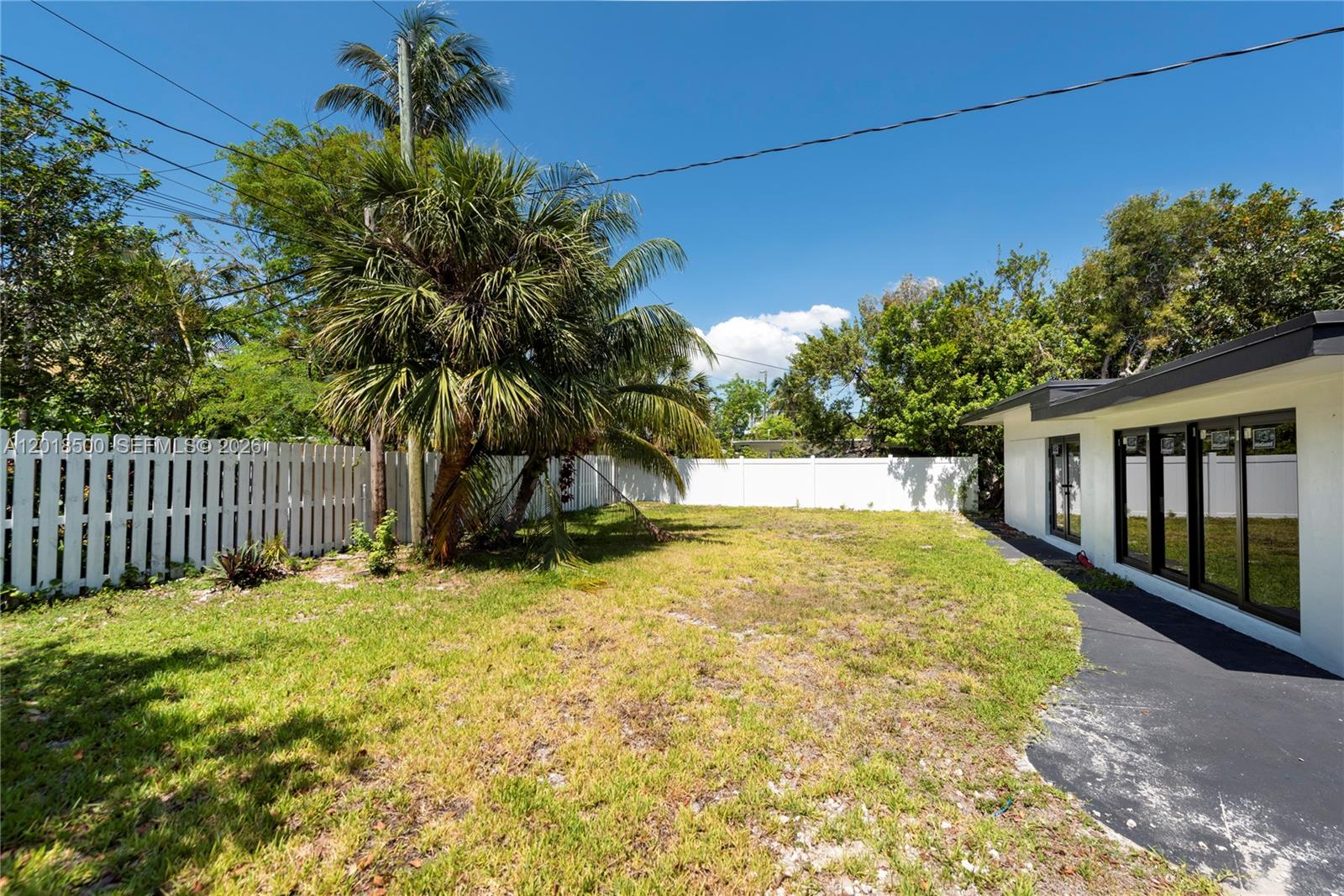 2308 Se 18 St Property Photo 6