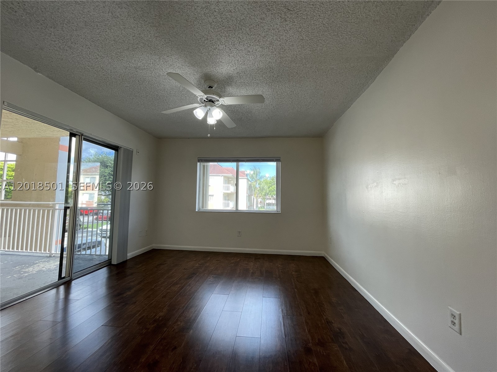 18890 Nw 57th Ave 207 Property Photo 6