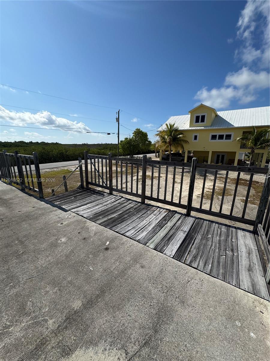 4276 Dorn Road Property Photo 3
