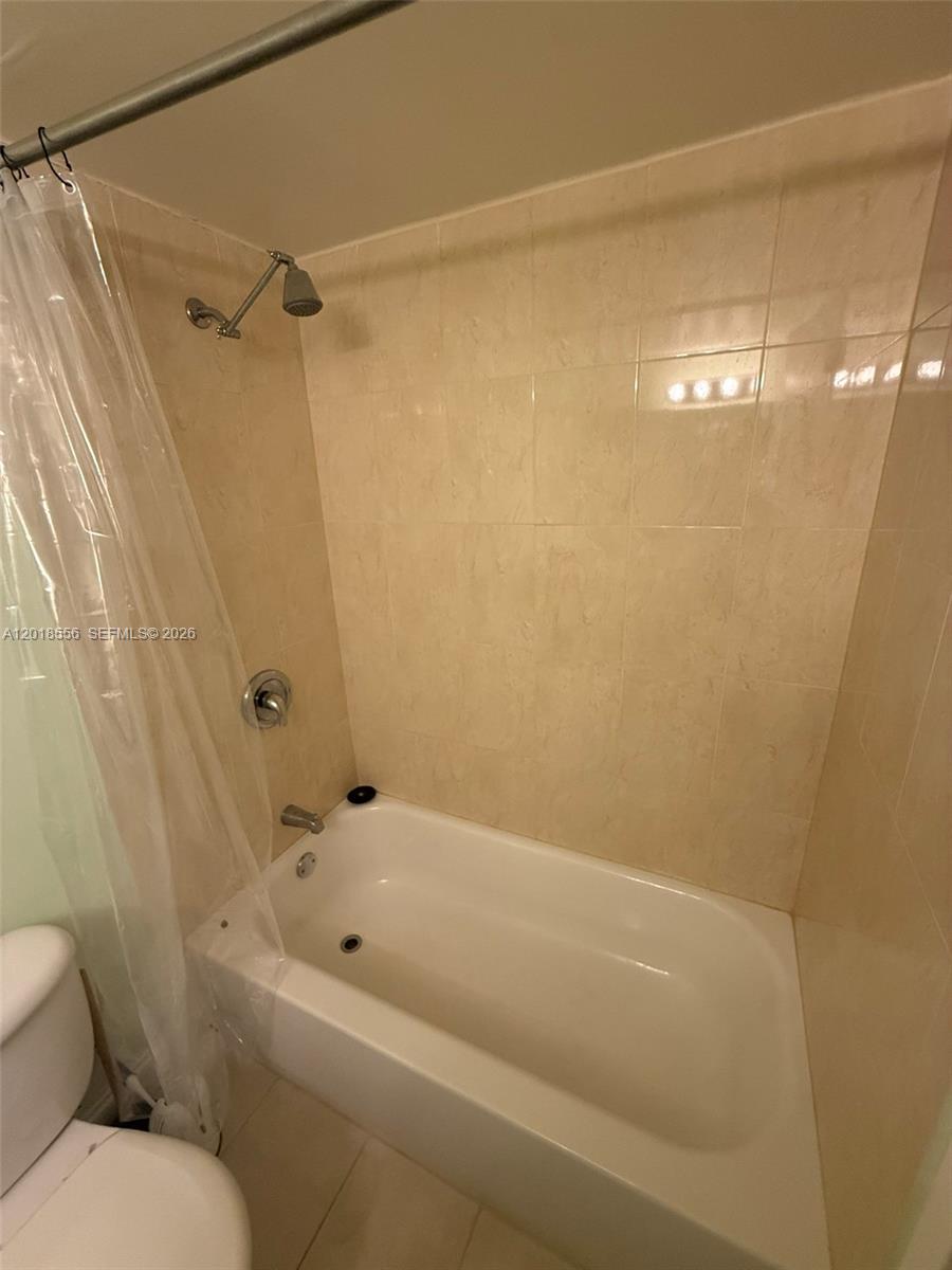 2020 Ne 135th St 503 Property Photo 12