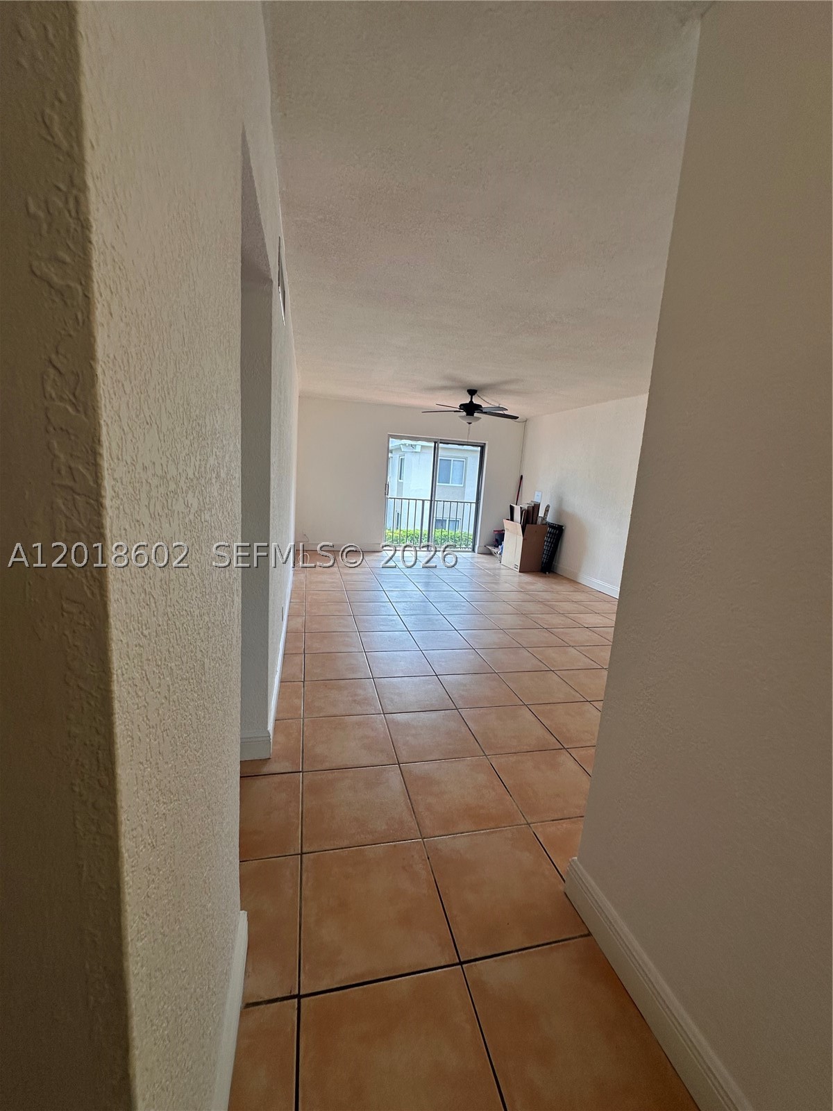 6713 N Kendall Dr 611 Property Photo 4