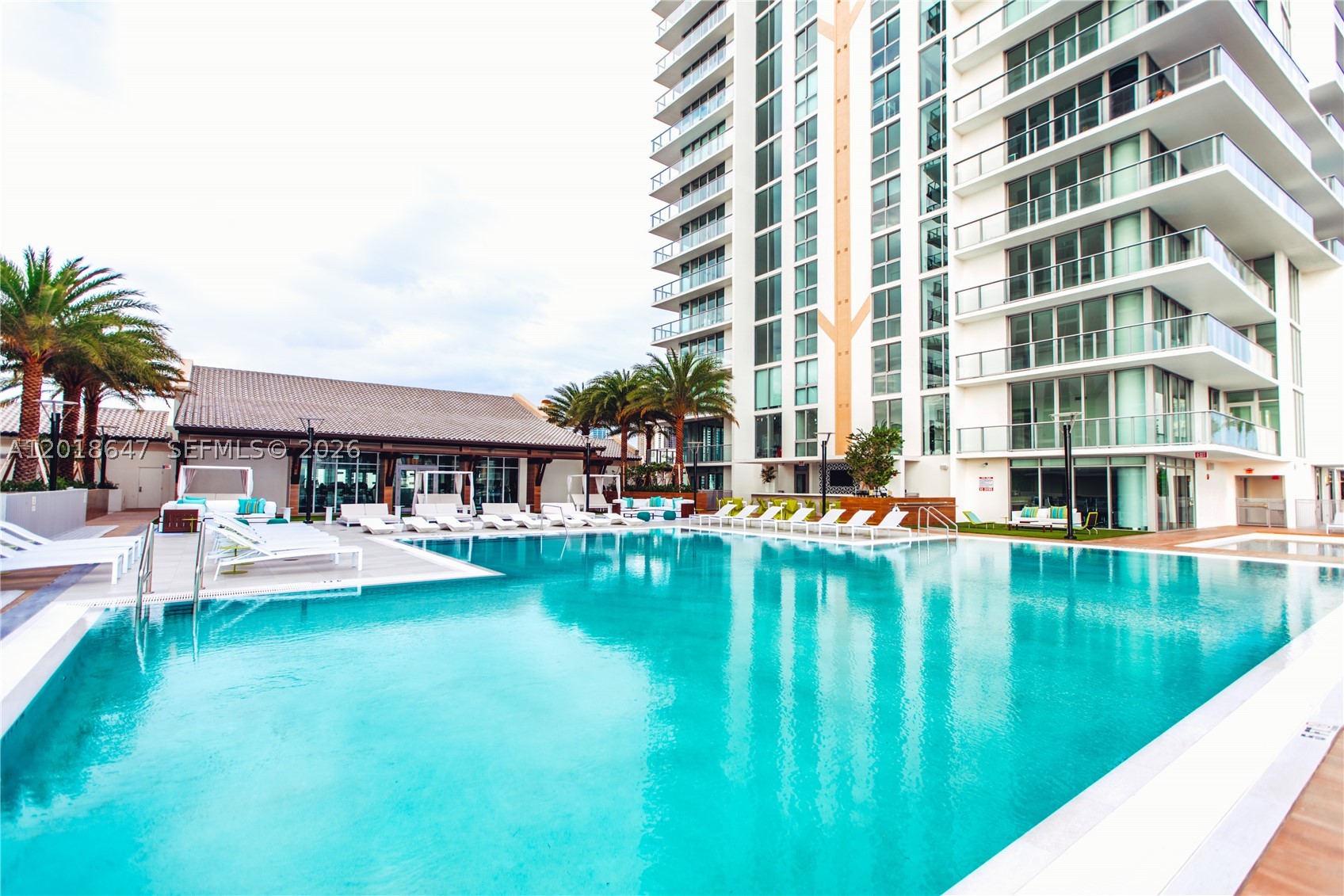330 Sunny Isles Blvd 5-1603 Property Photo 37