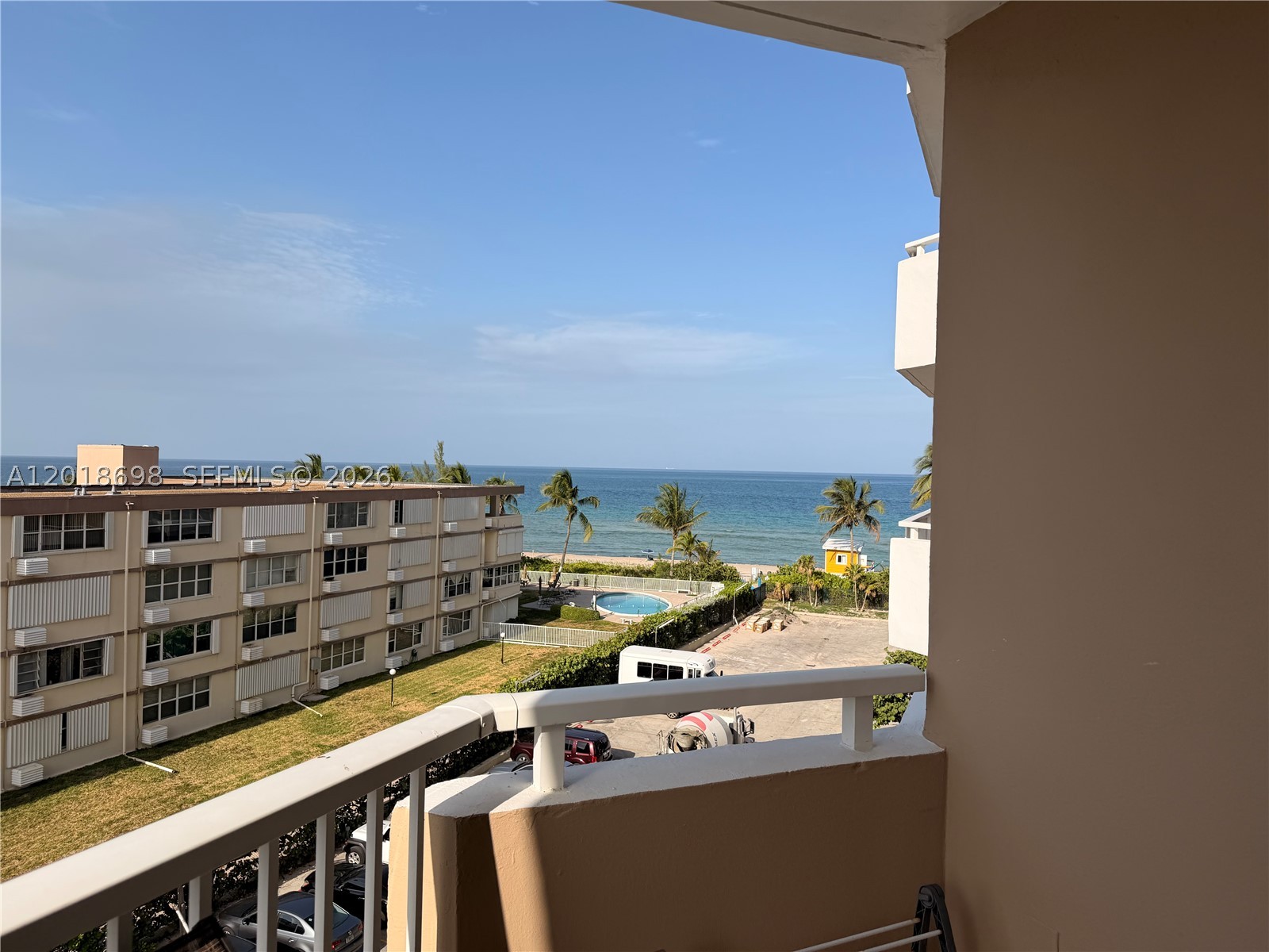 1950 S Ocean Dr 4d Property Photo 21
