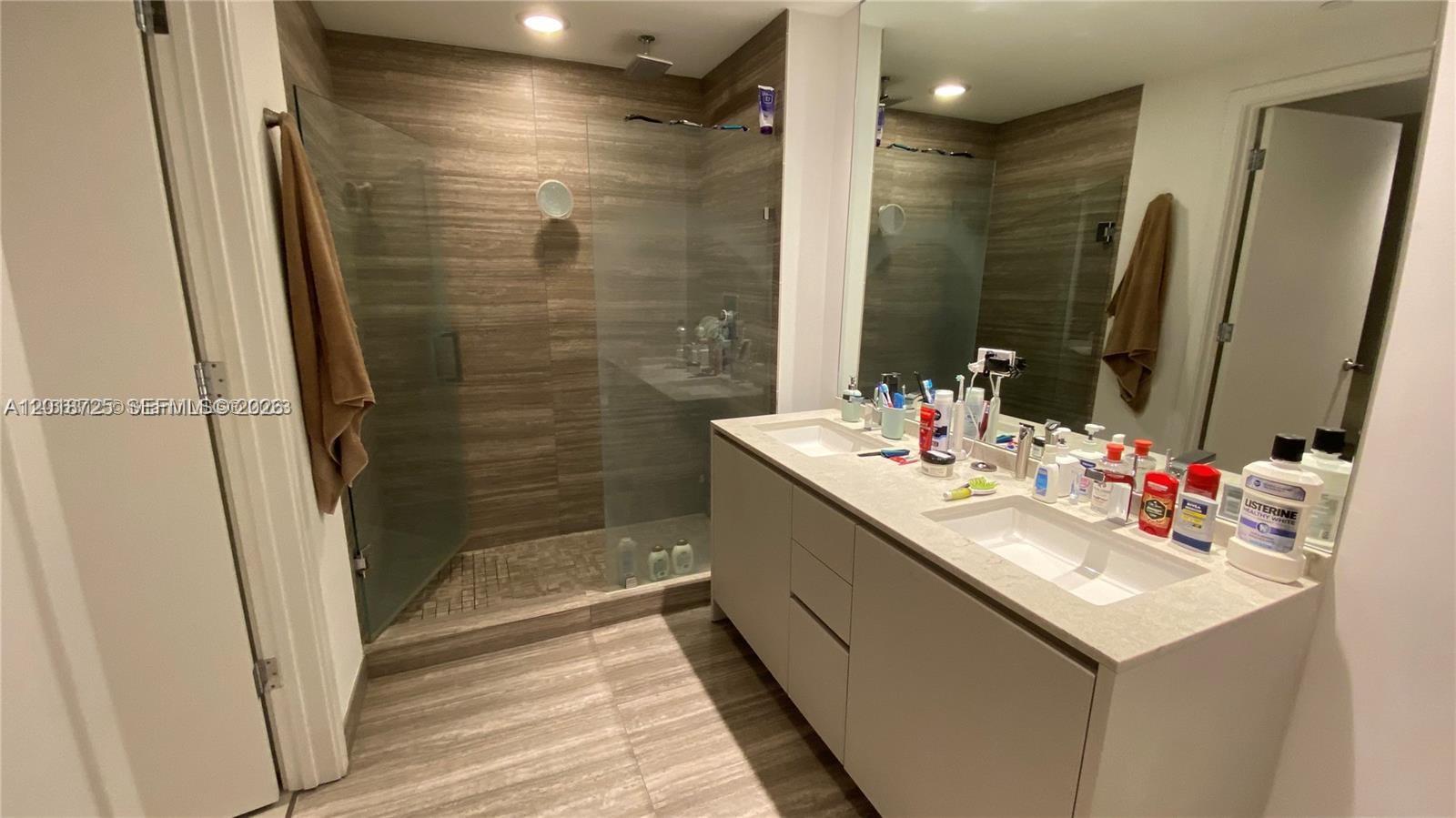 1010 Brickell Ave 2208 Property Photo 7