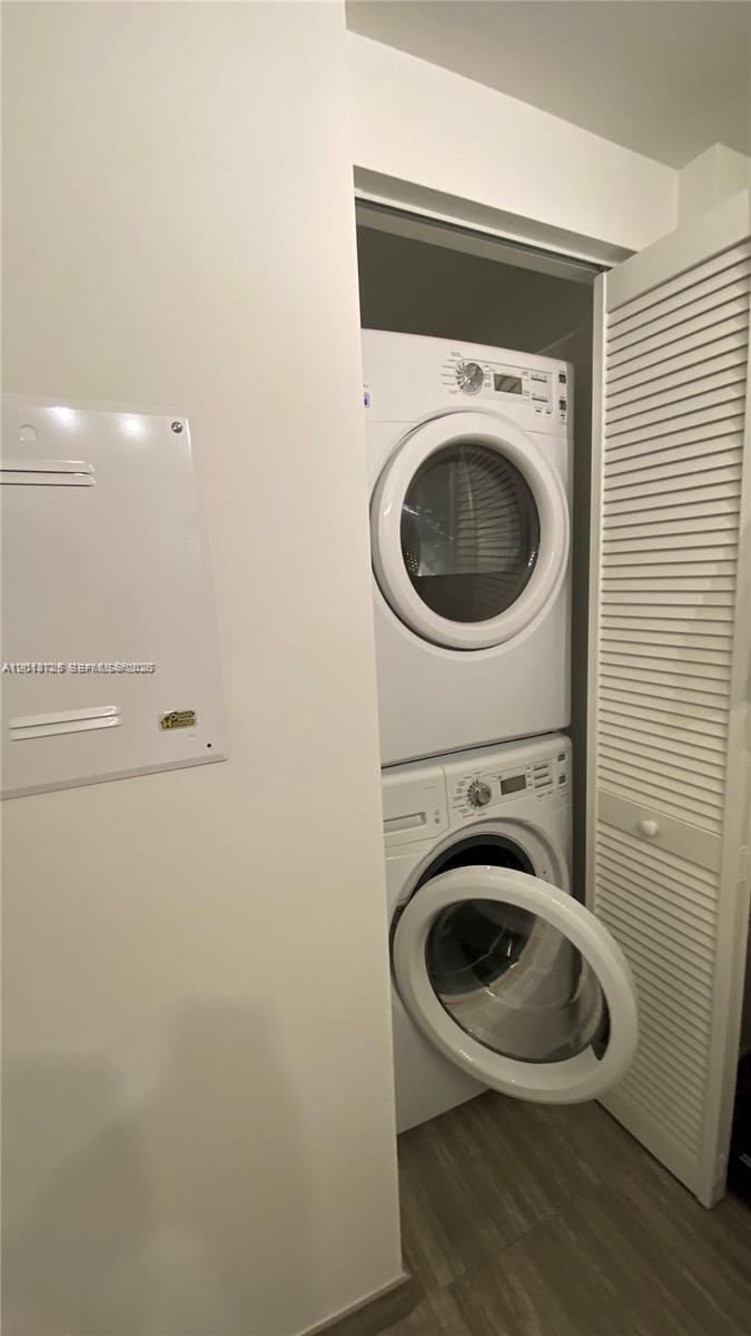 1010 Brickell Ave 2208 Property Photo 10