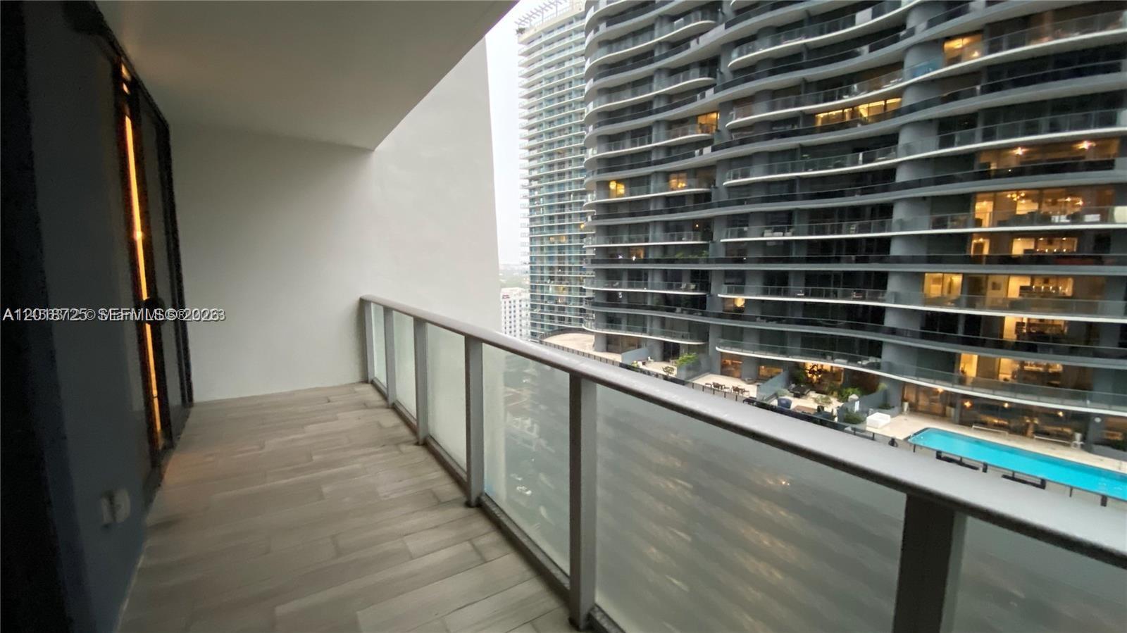 1010 Brickell Ave 2208 Property Photo 14