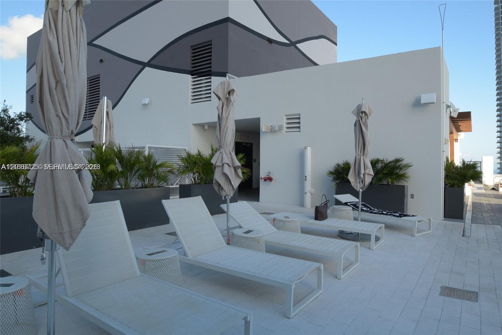 1010 Brickell Ave 2208 Property Photo 18