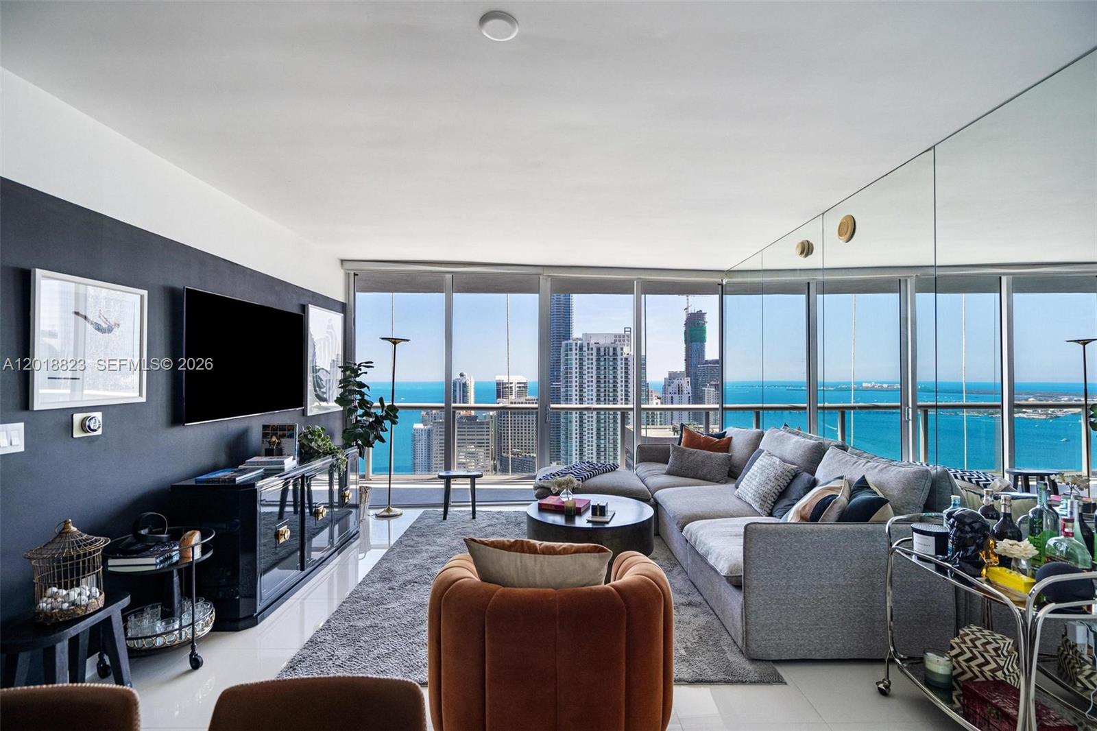 495 Brickell Ave 4911 Property Photo 1