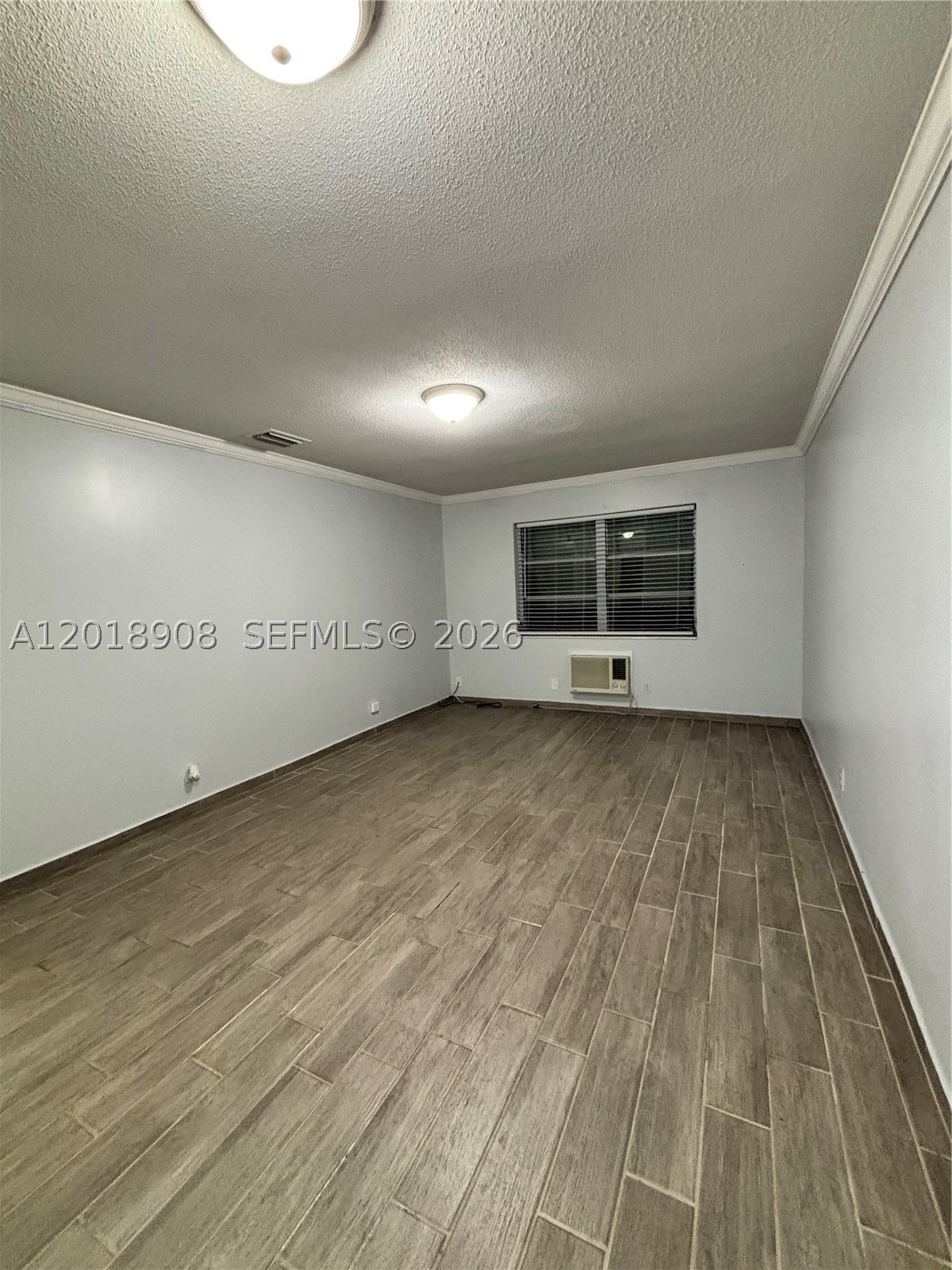 1480 E Sample Rd 209 Property Photo 9