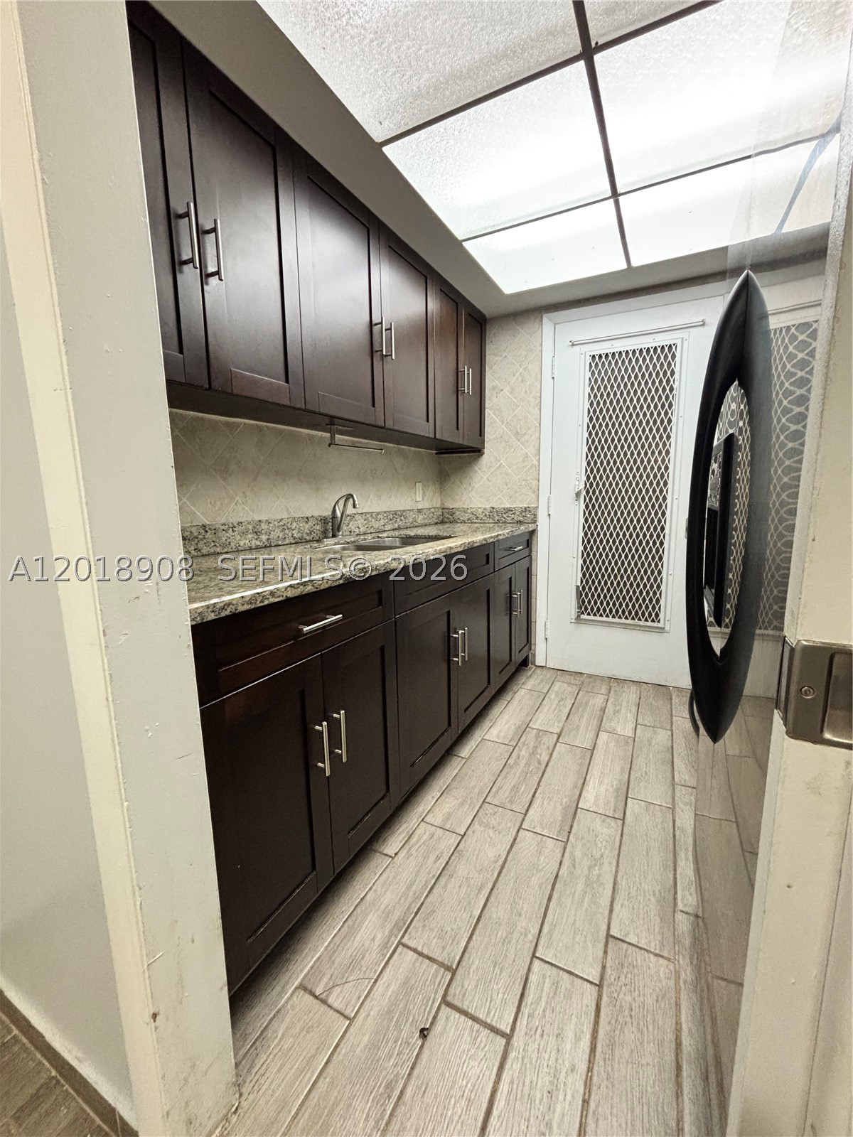 1480 E Sample Rd 209 Property Photo 11