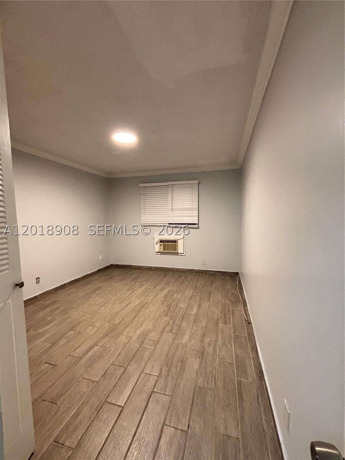 1480 E Sample Rd 209 Property Photo 14