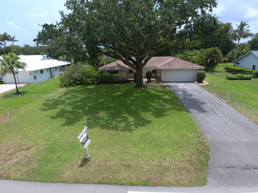 3634 Lowson Blvd Property Photo 1