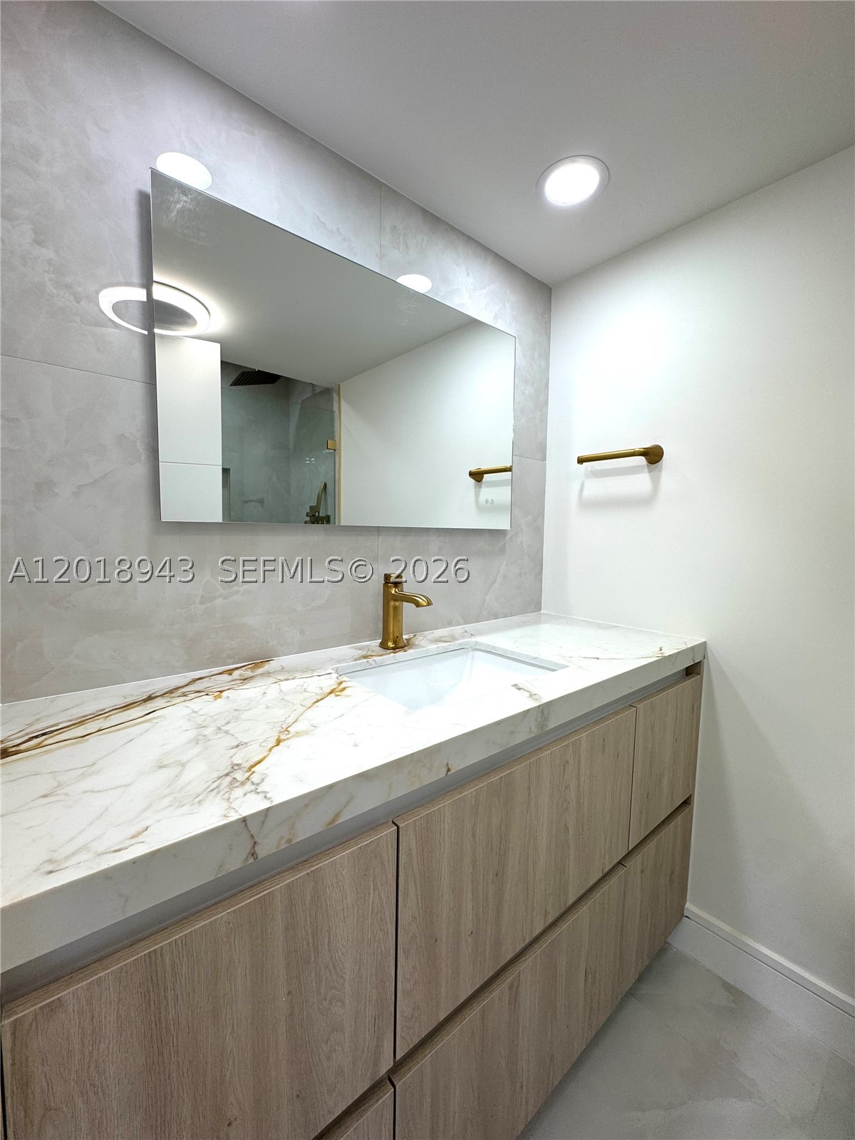 3400 Galt Ocean Dr 702s Property Photo 14