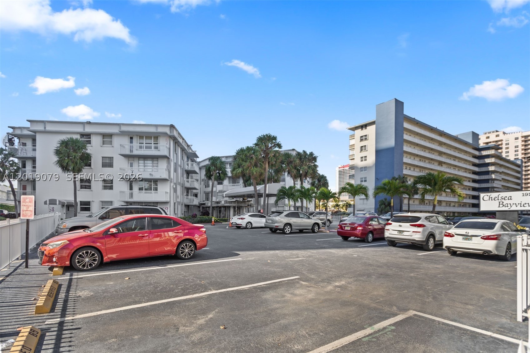 1913 S Ocean Dr 212 Property Photo 15